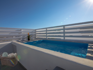 Petra Aqua Villa_Perissa_Santorini